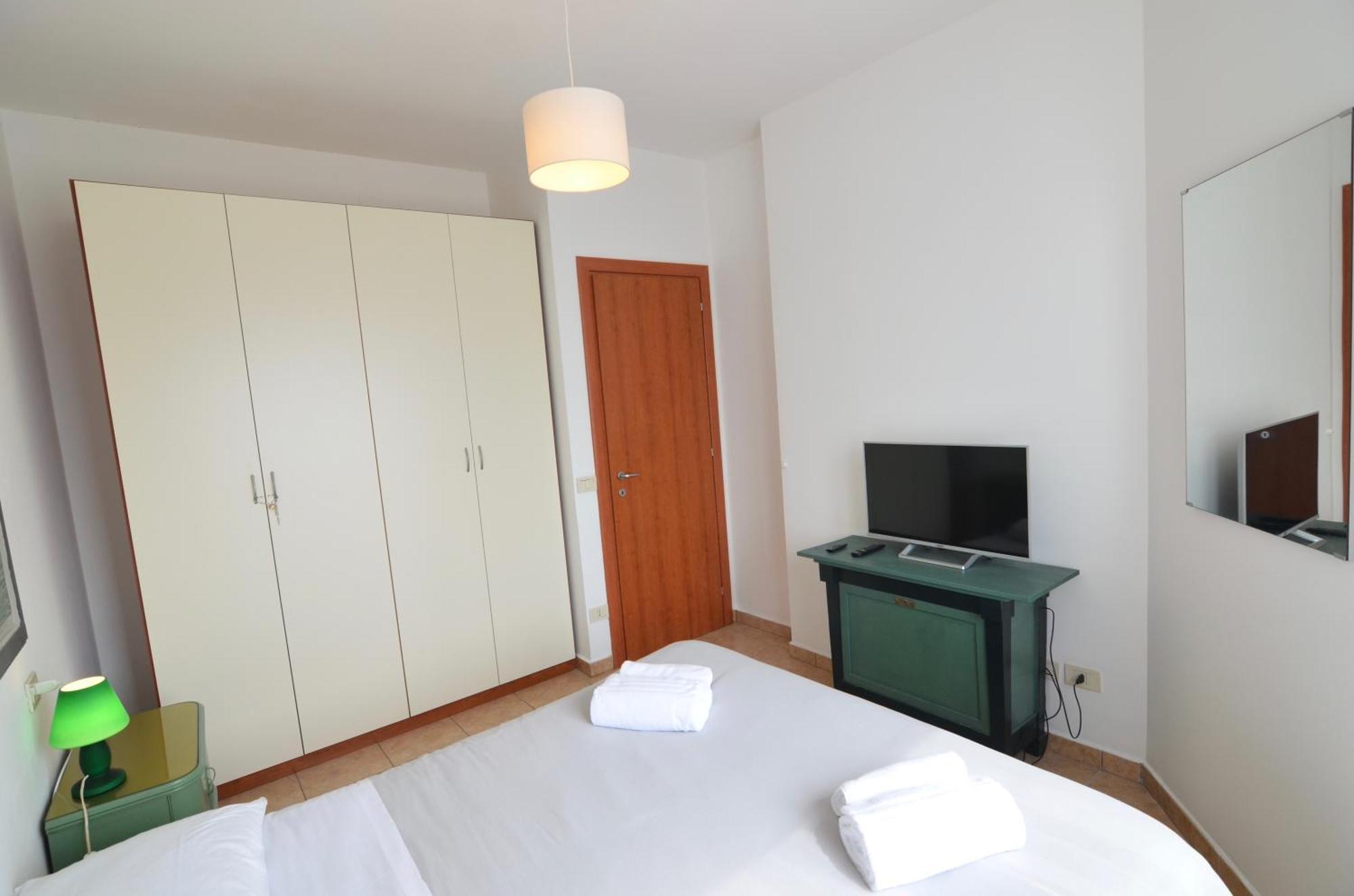 Assisi - Angelic Apartments Санта Мария дели Анджели Екстериор снимка